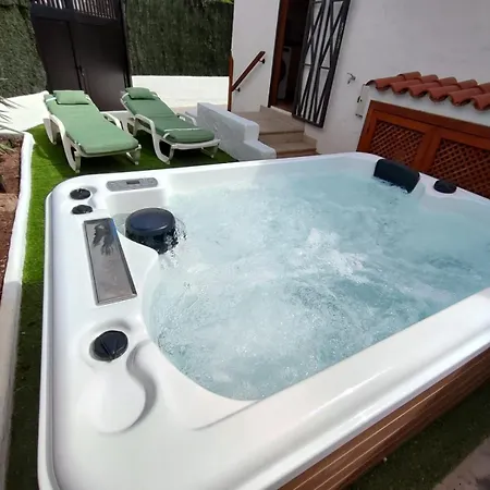 Дом отдыха Tartanas Two Bedroom Плайя-дель-Инглес