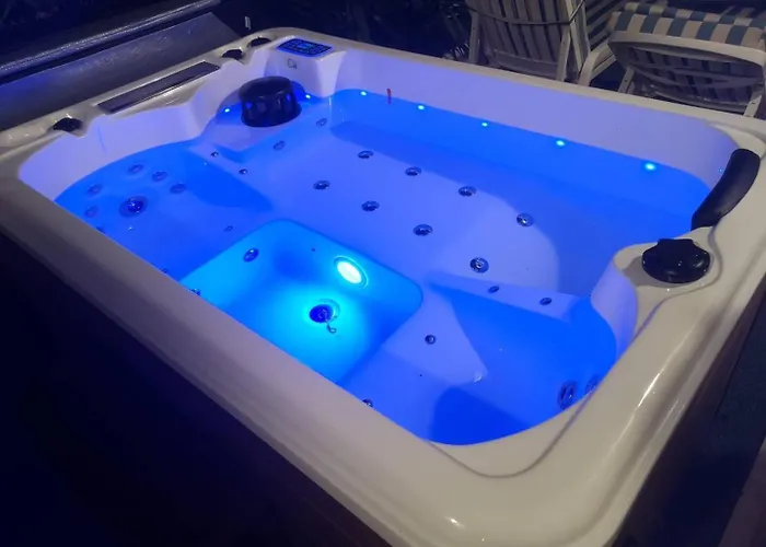 Tartanas Two Bedroom *